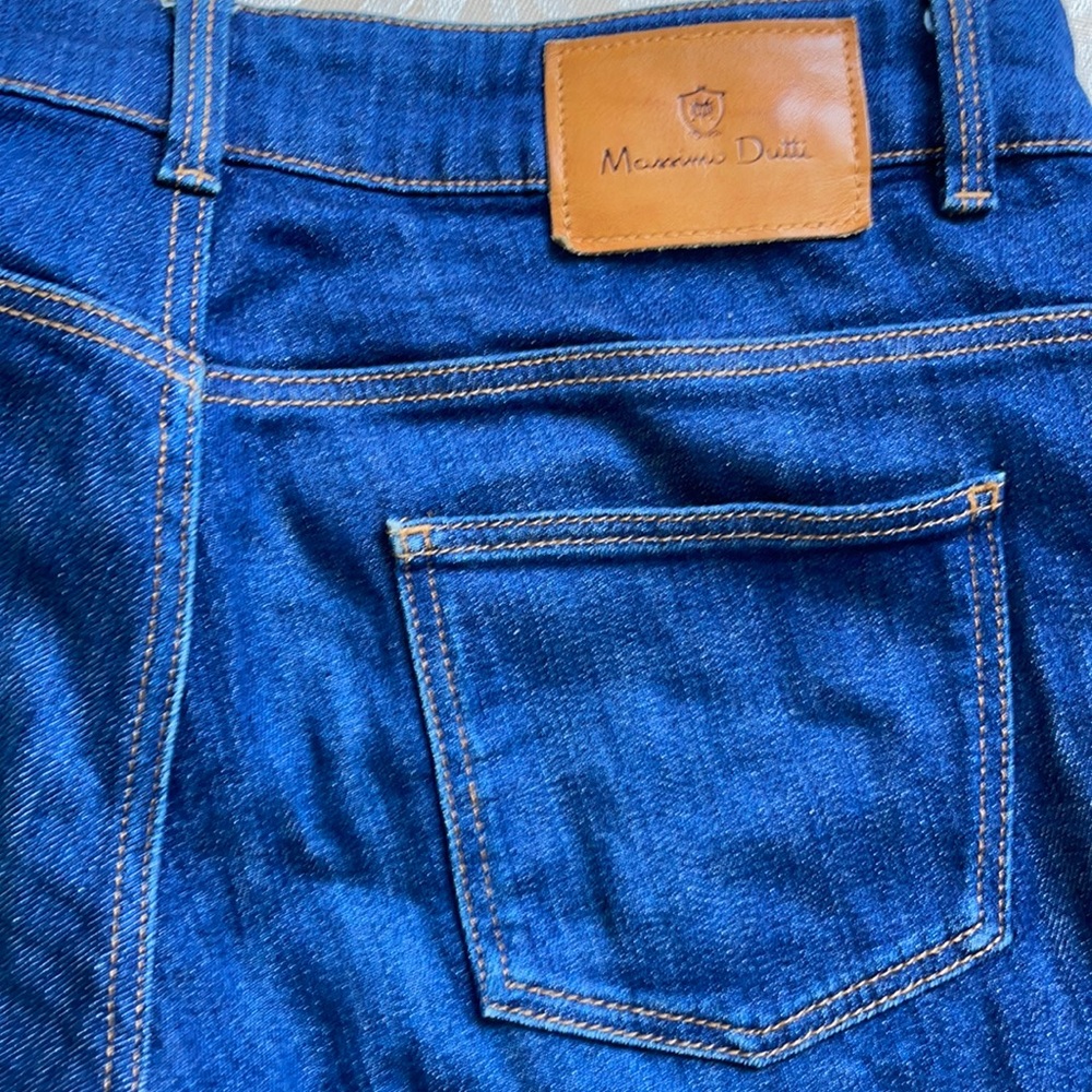 Massimo Dutti straight dark blue jeans